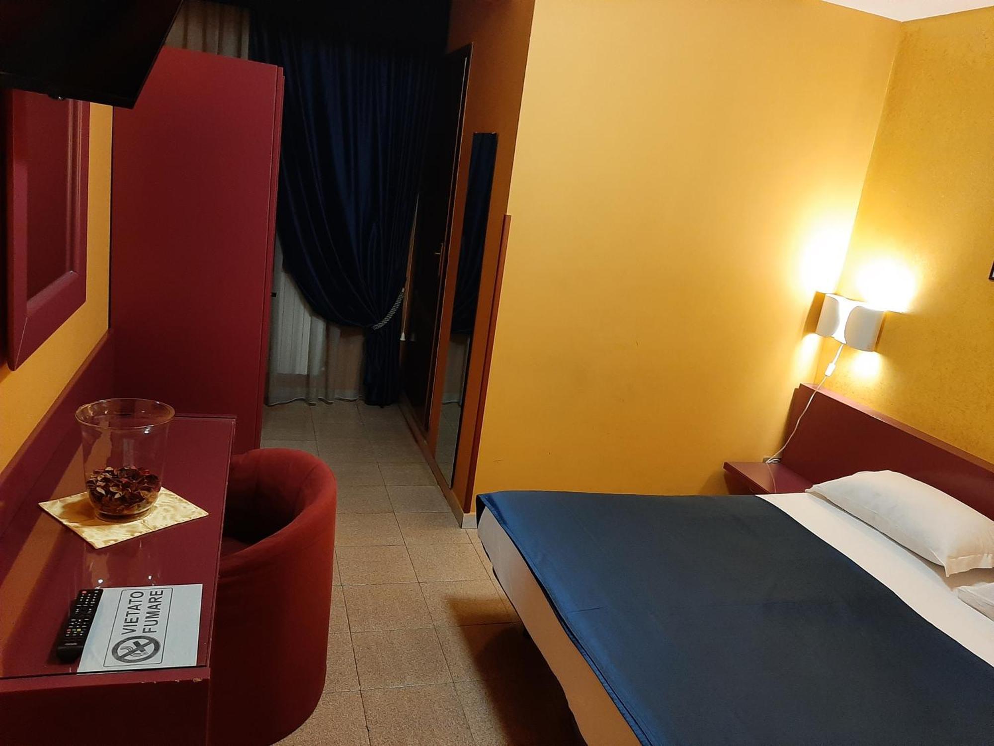 Cristal Hotel Manocalzati Zewnętrze zdjęcie