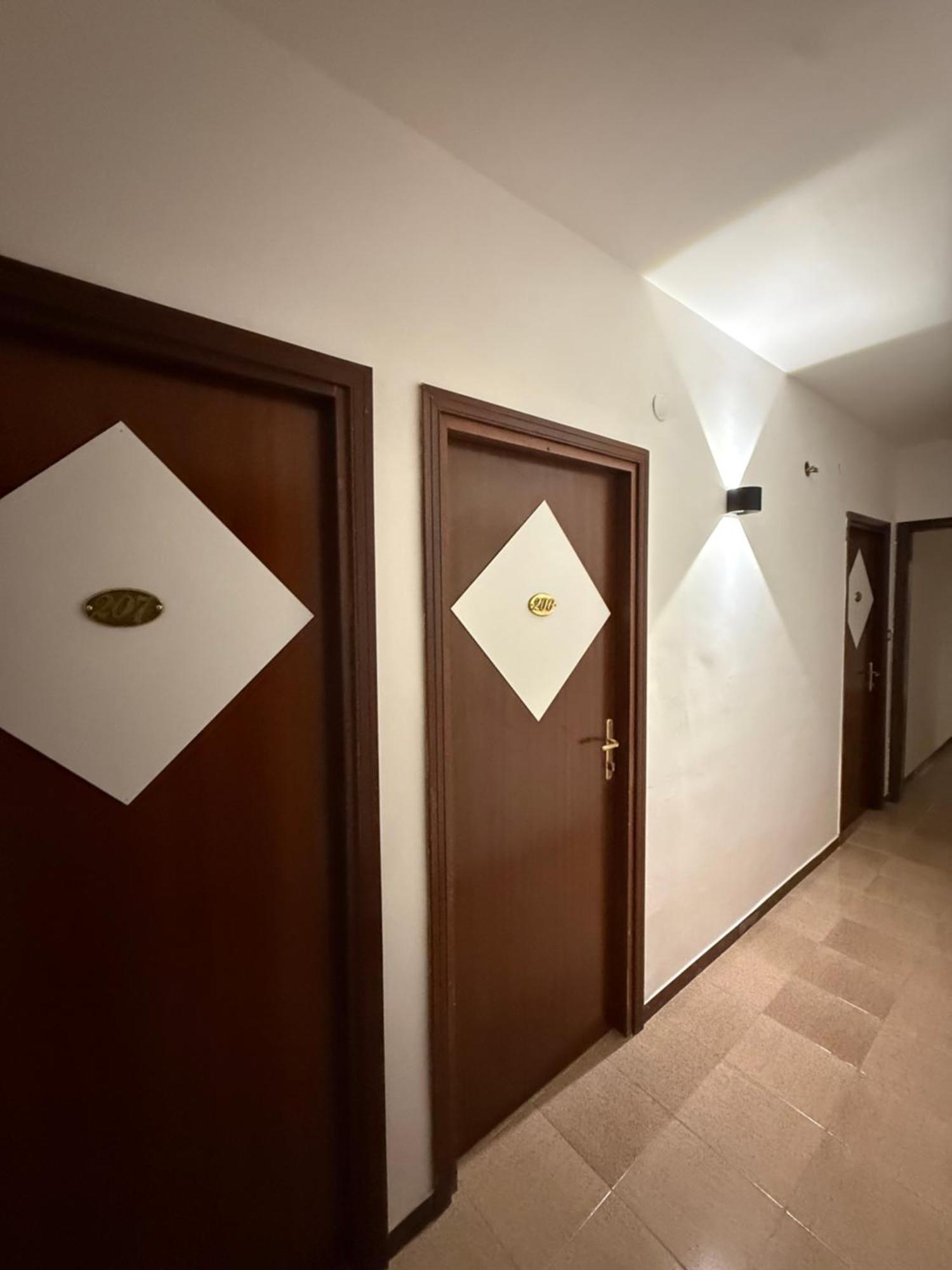Cristal Hotel Manocalzati Zewnętrze zdjęcie