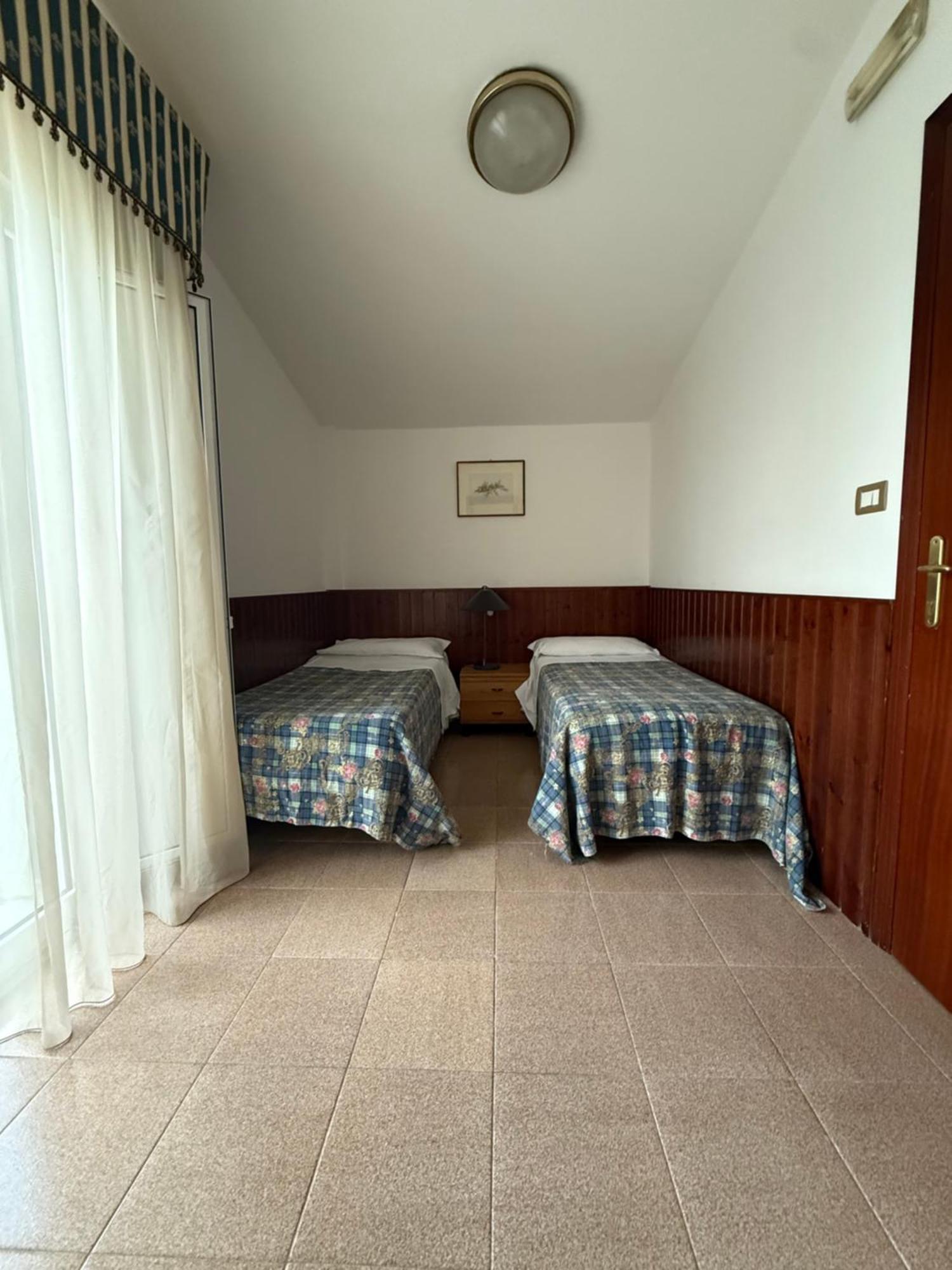 Cristal Hotel Manocalzati Zewnętrze zdjęcie