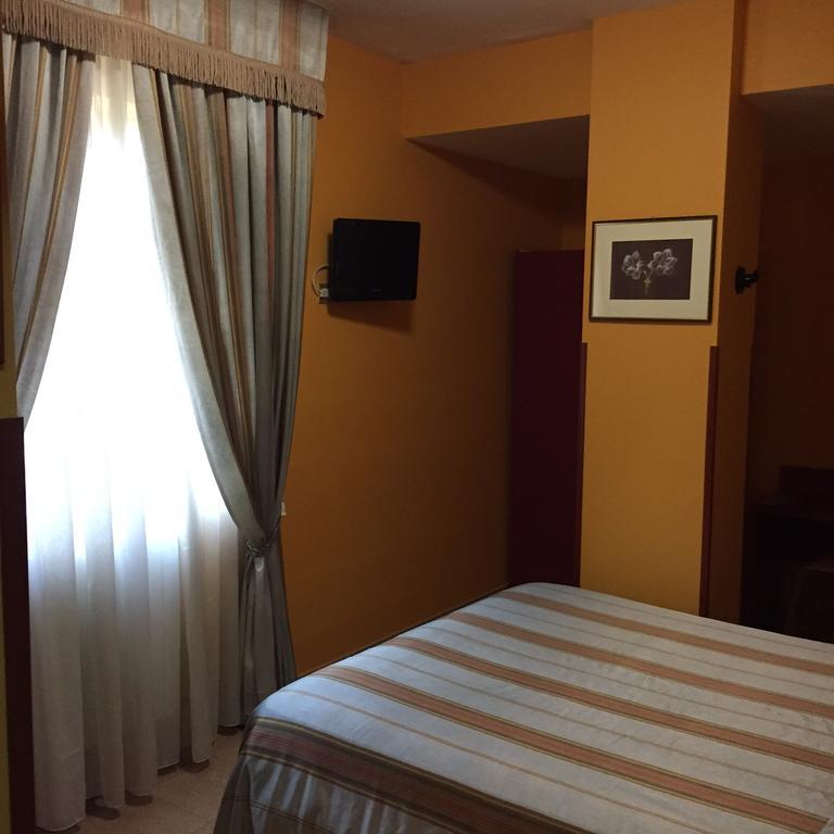 Cristal Hotel Manocalzati Zewnętrze zdjęcie