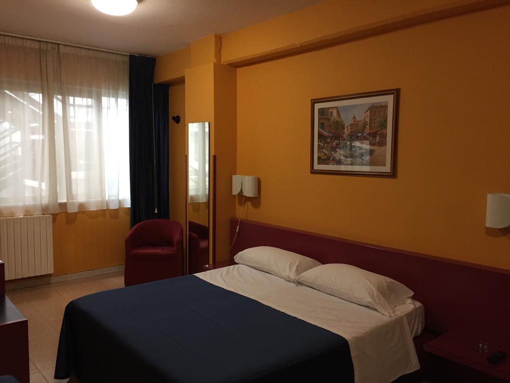 Cristal Hotel Manocalzati Zewnętrze zdjęcie