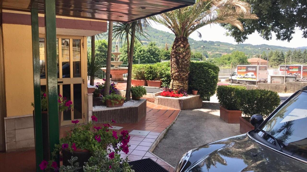 Cristal Hotel Manocalzati Zewnętrze zdjęcie